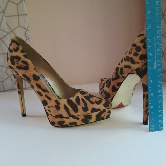 Woman' Shoes Pumps Size 9 "Luichiny" leopard Print Suede, 5.50 Heel, 1" Platform - Picture 9 of 16